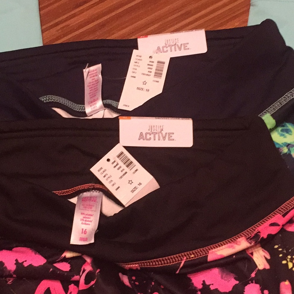 NWT girls’ size large leggings - Picture 5 of 6